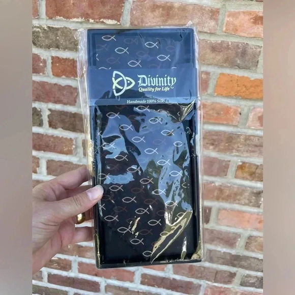 Divinity Necktie Tie Christian Mormon Jesus Fish Black Gold Silver 100% Silk NEW - Picture 1 of 4